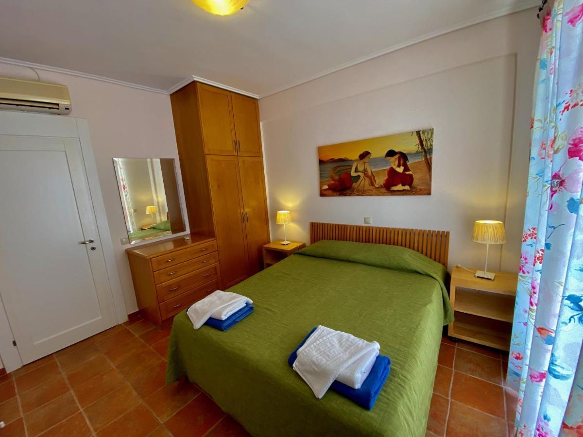 La Riviera Barbati Seaside Apartments&villas Esterno foto
