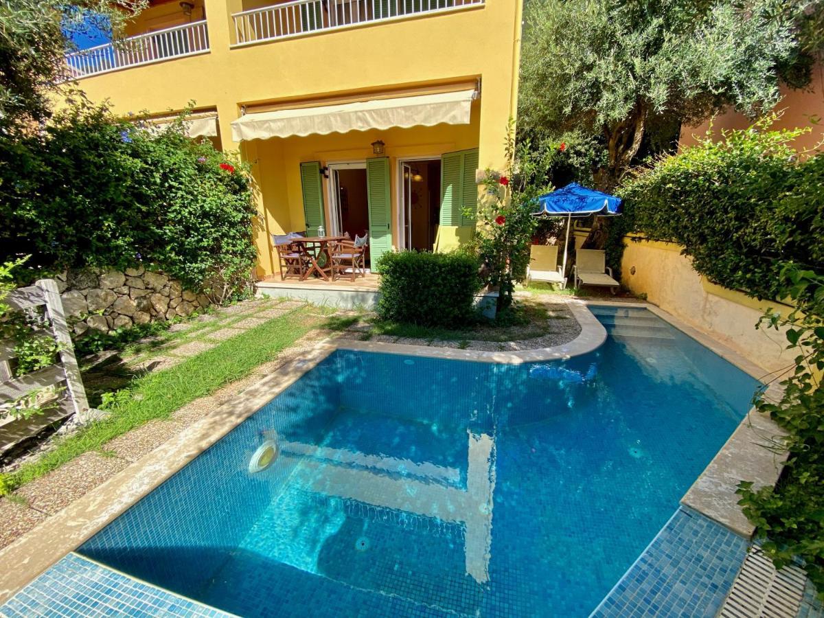 La Riviera Barbati Seaside Apartments&villas Esterno foto